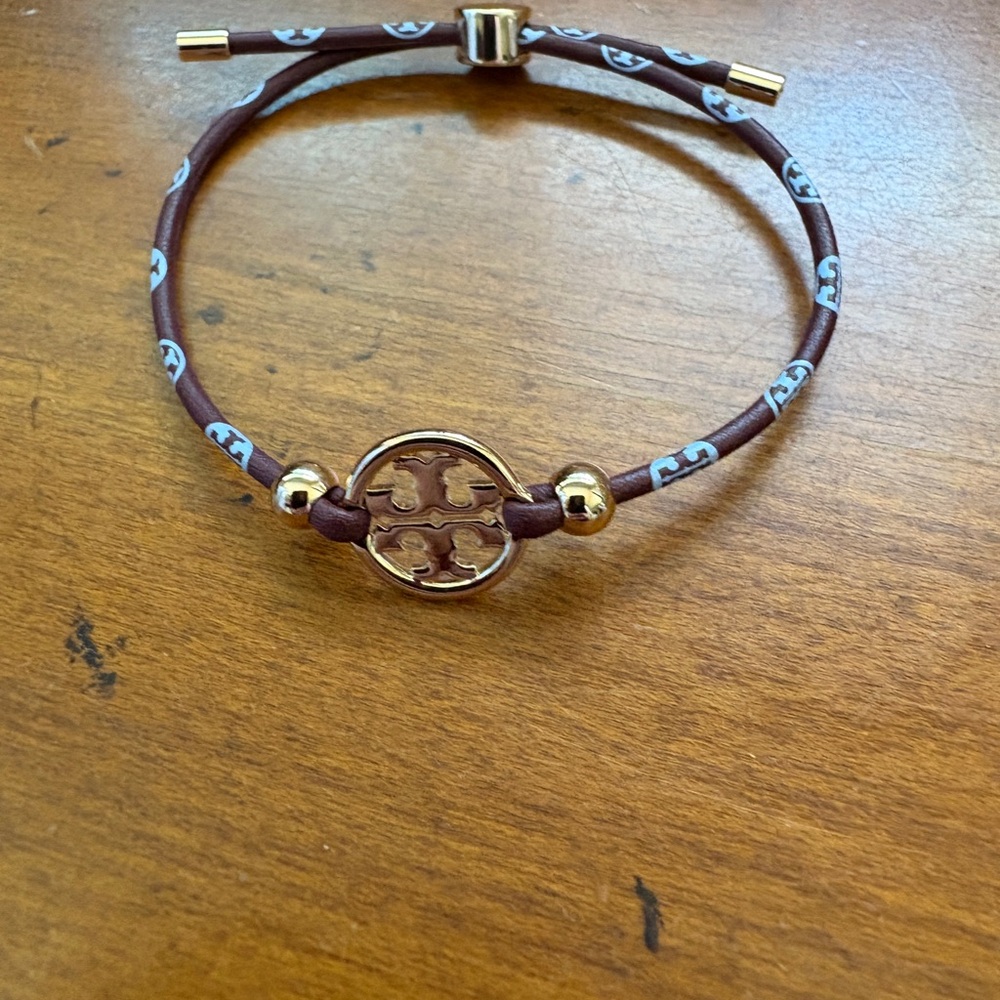 Tory Burch NEW Brown, Blue leather bracelet with gold T circle